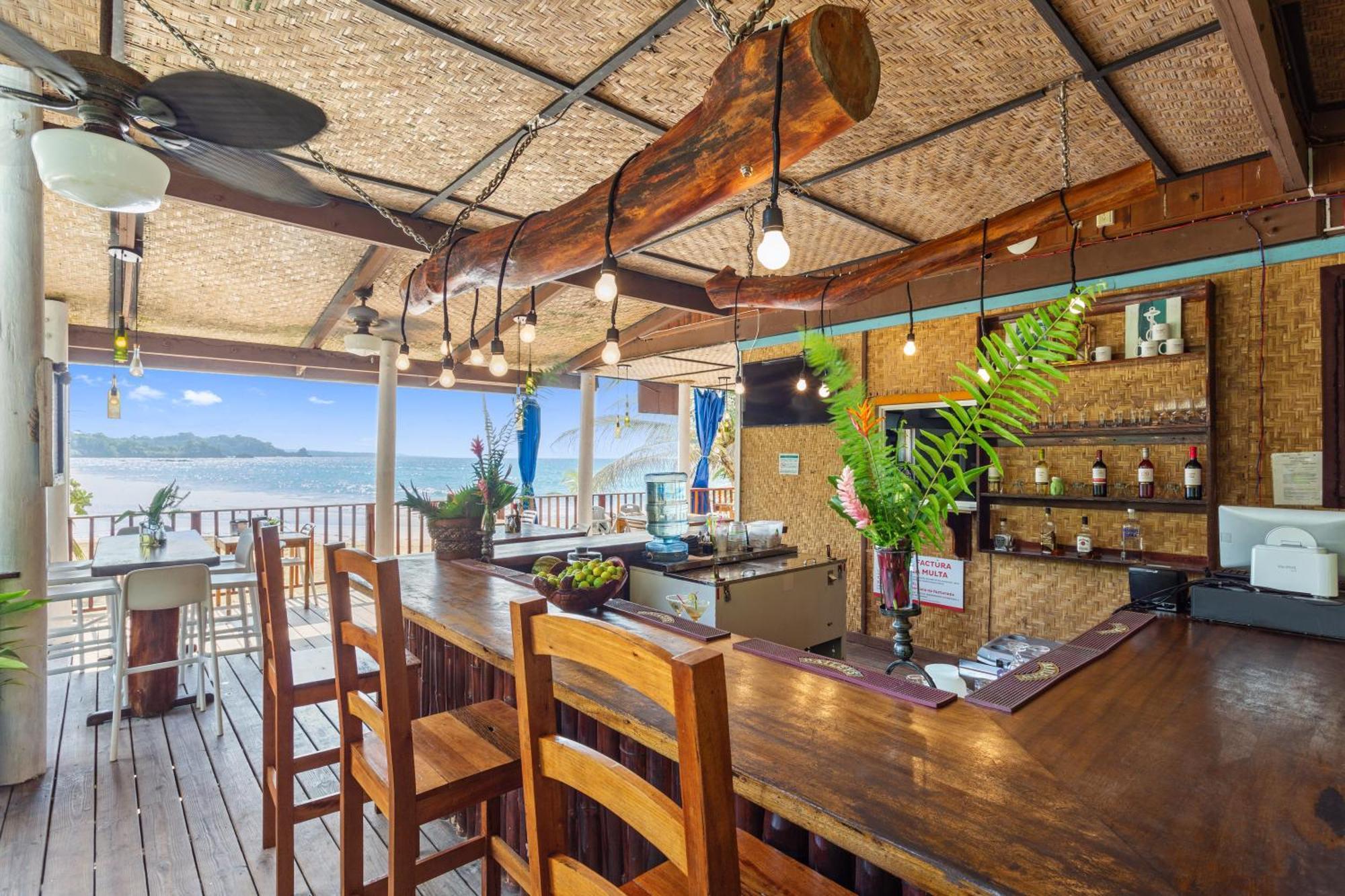 בוקס דל טורו Red Frog Beach Island Resort מראה חיצוני תמונה